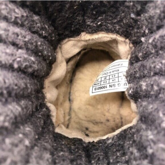 UGG Cambridge Sheepskin Winter Boots 6 - Picture 9 of 12